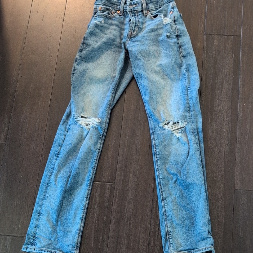 American Eagle Outfitters Women's Blue Distressed Straight Jeans - Picture 1 of 3